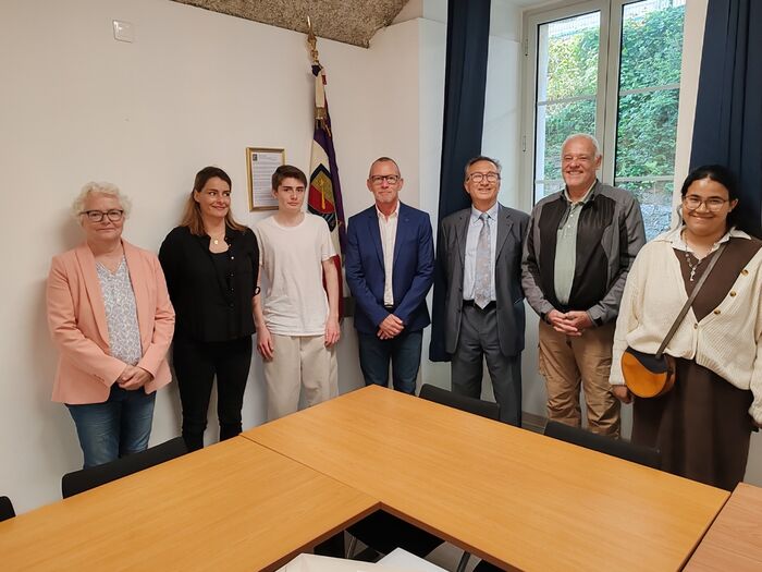 2025 signature un avenir ensemble.jpg