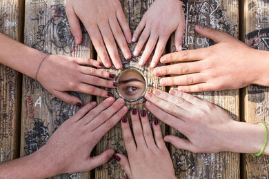 Affiche_expo_Melting_potes